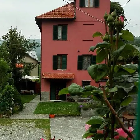 住宿加早餐酒店 La Torretta Torriglia