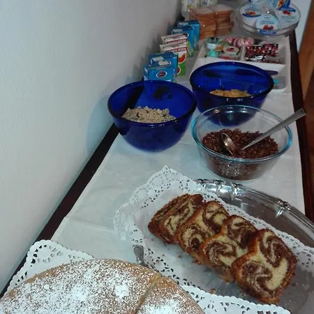 住宿加早餐酒店 La Torretta *